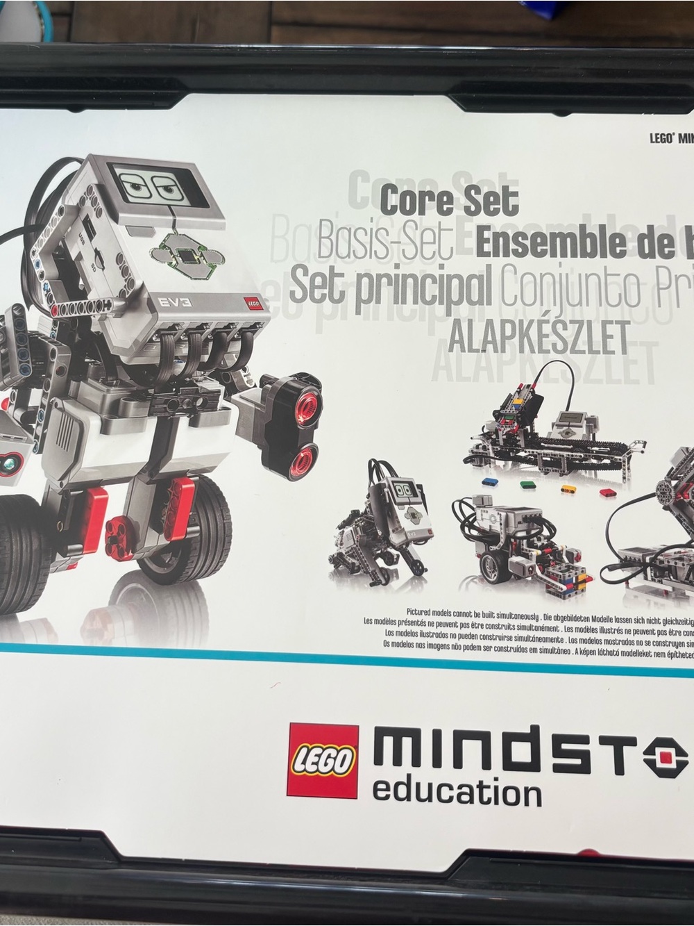 Lego Mindstorms EV3 Core Set - White, Black, Red